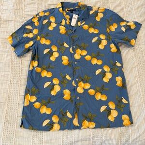 Banana Republic Men’s Short Sleeve Button Down Shirt Blue Lemon Print NWT Medium